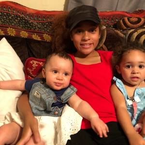 Meet your Posher, Nilda